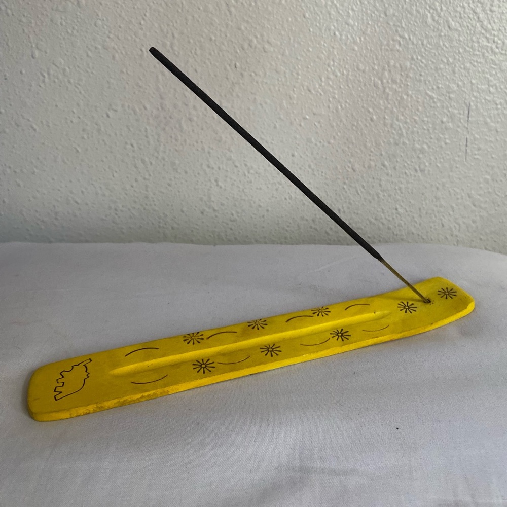 Bohemian • Yellow Incense Holder 💛 *FREE INCENSE INCLUDED IN PURCHASE* - Picture 2 of 6